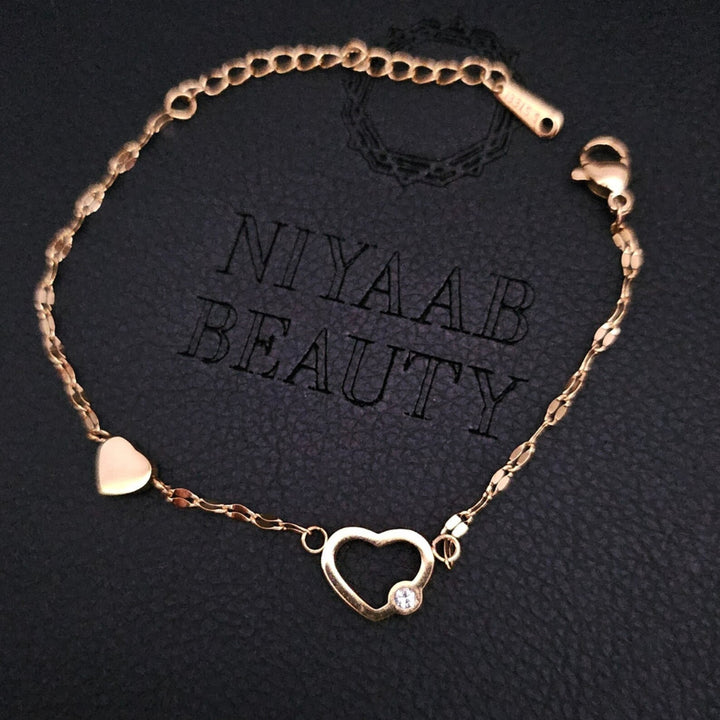 Dainty heart bracelet